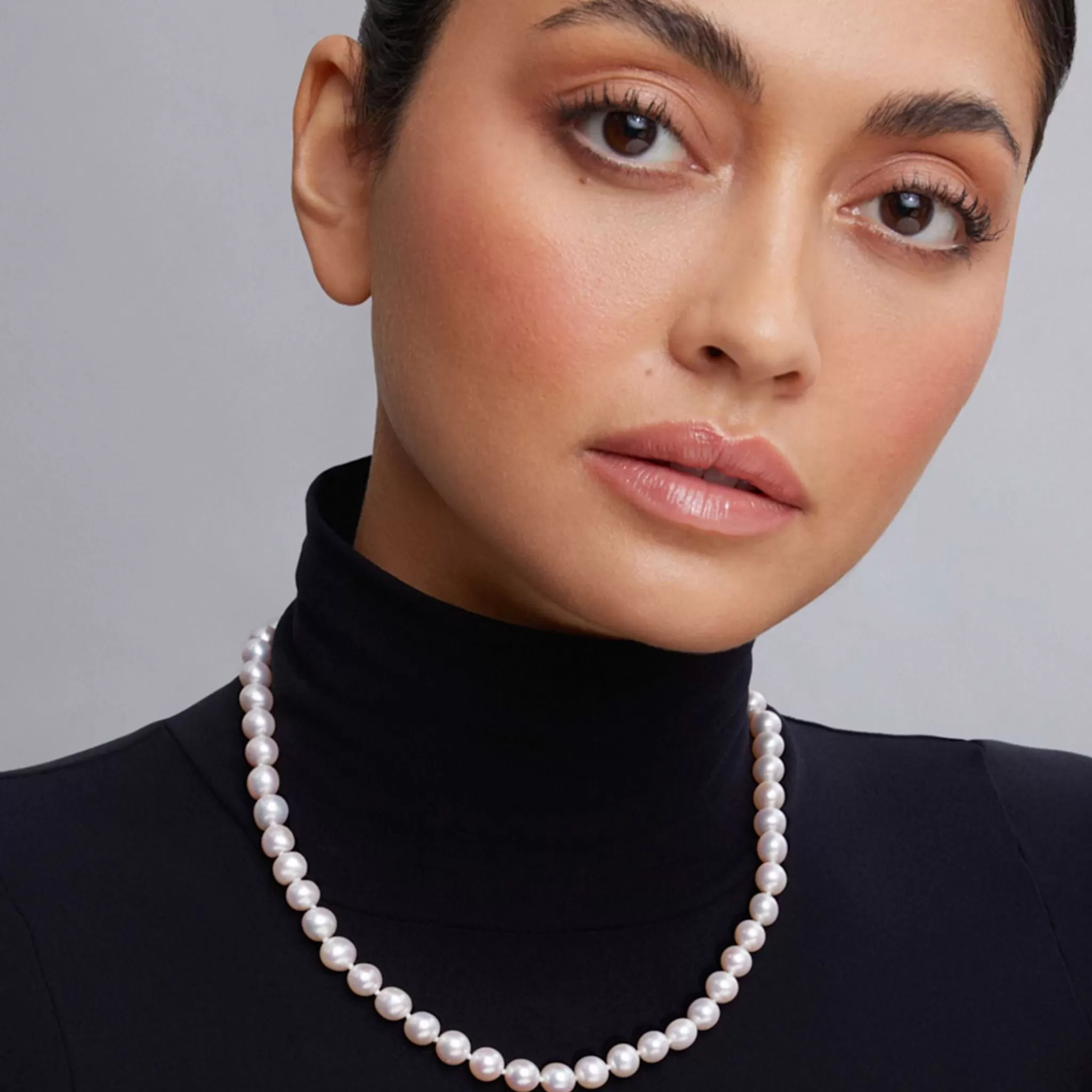 Store LAGOS Pearl Necklace